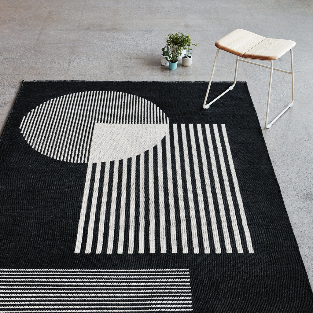 Construct Reversible Rug | {neighborhood} Gus* Modern