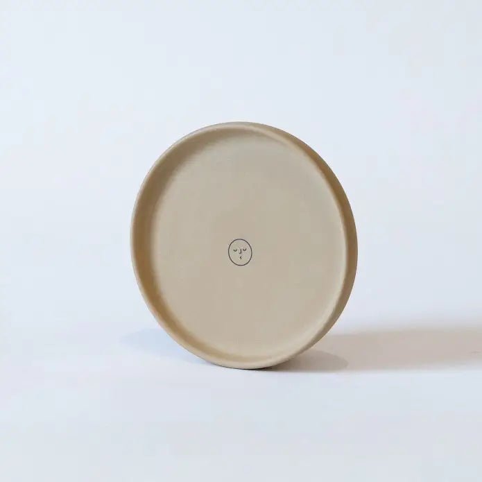 Lucy Faceplanter | {neighborhood} Friend Assembly