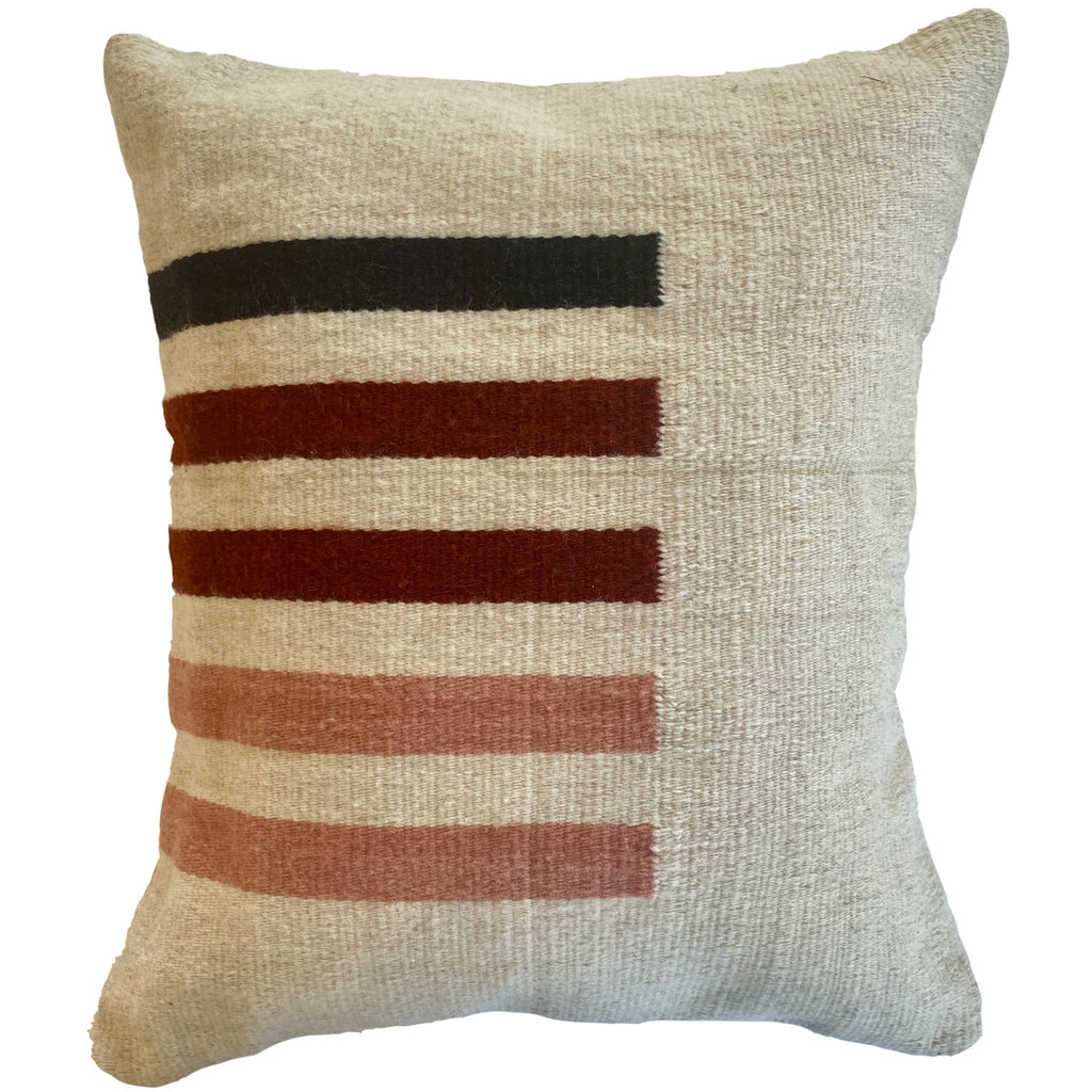 Minimalista Pillow | {neighborhood} {neighborhood}