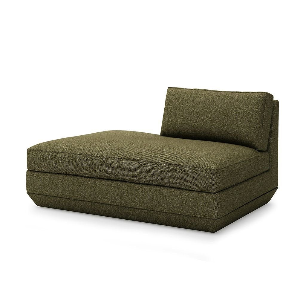 Podium Lounge | {neighborhood} Gus* Modern