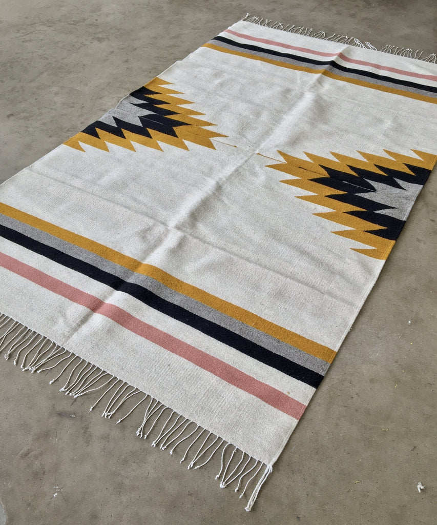 Rocío Large Rug | {neighborhood} {neighborhood}